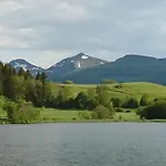 A La Ferme Au Coeur De L'auvergne Semesterbostad