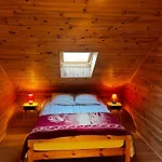 Semesterbostad A La Ferme Au Coeur De L'auvergne