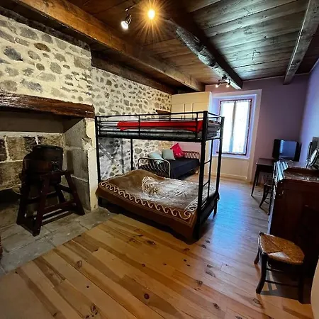 à La Ferme Au Coeur De L'auvergne *