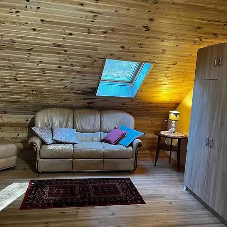 à La Ferme Au Coeur De L'auvergne * Saint-Hippolyte (Cantal)