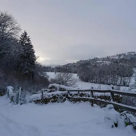 Casa vacanze à La Ferme Au Coeur De L'auvergne